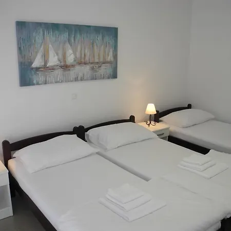 In Fuer 3 Personen Mit Balkon By Interhome *