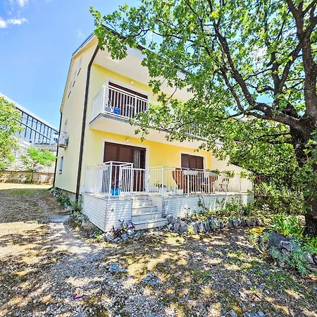 In Fuer 3 Personen Mit Balkon By Interhome *