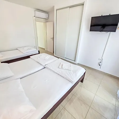 In Fuer 3 Personen Mit Balkon By Interhome Apartment Crikvenica