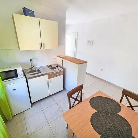 In Fuer 3 Personen Mit Balkon By Interhome Lägenhet