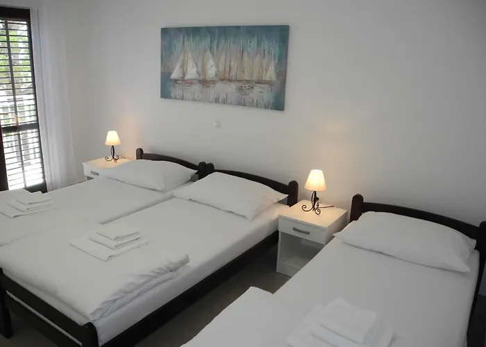 In Fuer 3 Personen Mit Balkon By Interhome דירה *