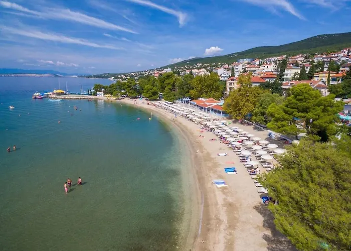 Lejlighed In Crikvenica Fuer 3 Personen Mit Balkon By Interhome
