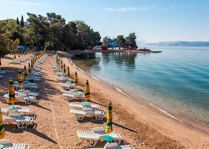Lejlighed In Crikvenica Fuer 3 Personen Mit Balkon By Interhome
